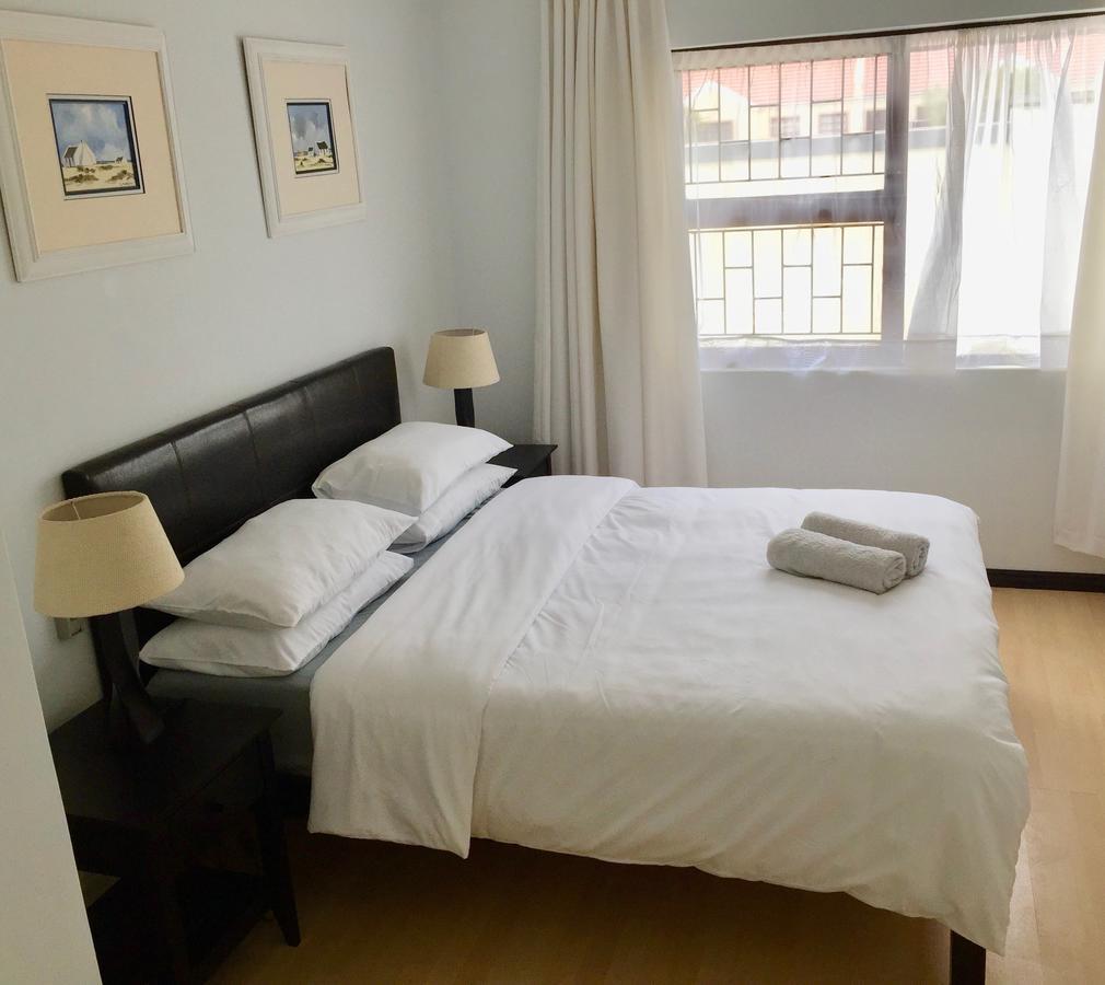 Hadingham Russell Holiday House Hermanus Bagian luar foto